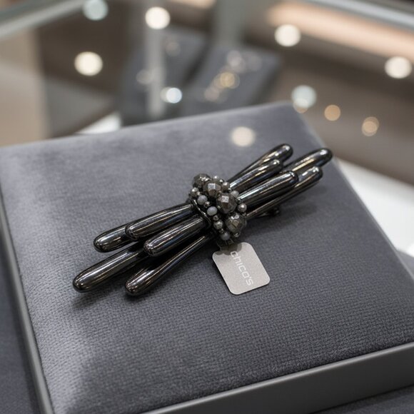 NWT Chico's Statement Brooch Pin | Gunmetal Stick Bar Design | Beaded Cluster - Picture 4 of 7